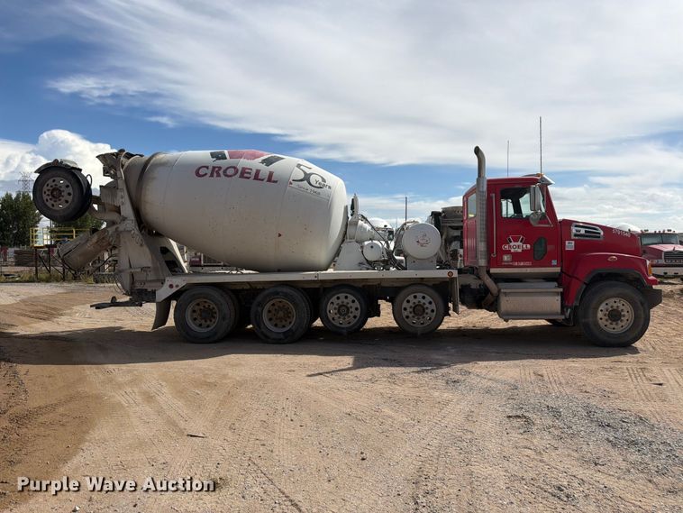 image for item FM7704 2015 Western Star 4700 