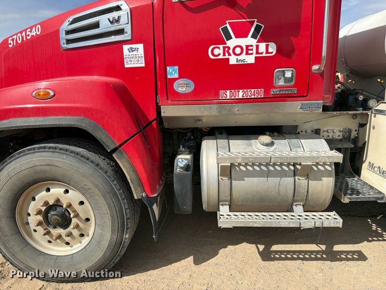 image for item FM7704 2015 Western Star 4700 