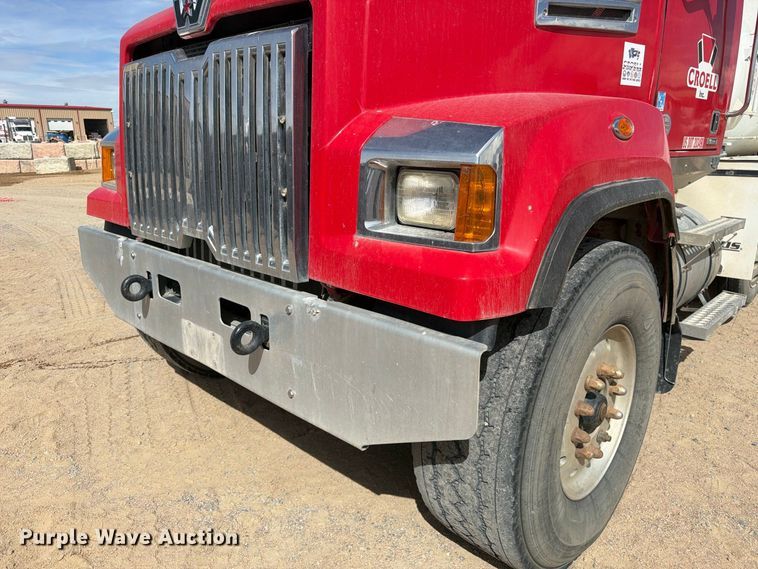 image for item FM7704 2015 Western Star 4700 