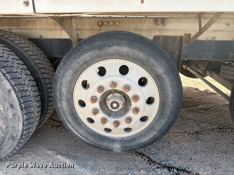 image for item FM7704 2015 Western Star 4700 