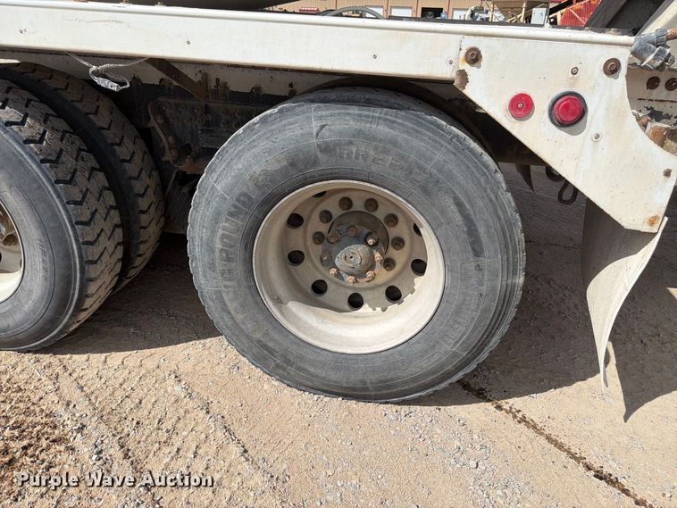 image for item FM7704 2015 Western Star 4700 