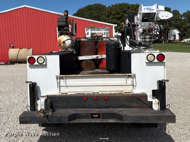image for item FN2608 2006 Ford F550 Super Duty utility / service truck