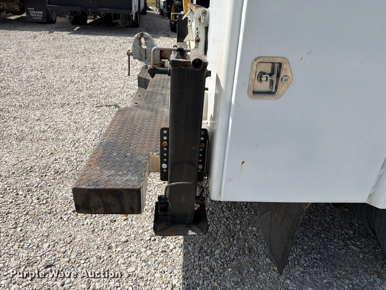 image for item FN2608 2006 Ford F550 Super Duty utility / service truck