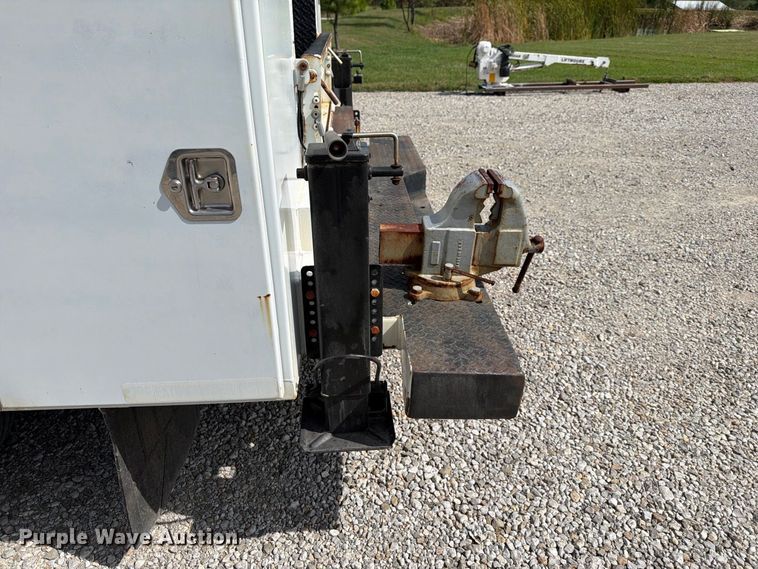 image for item FN2608 2006 Ford F550 Super Duty utility / service truck
