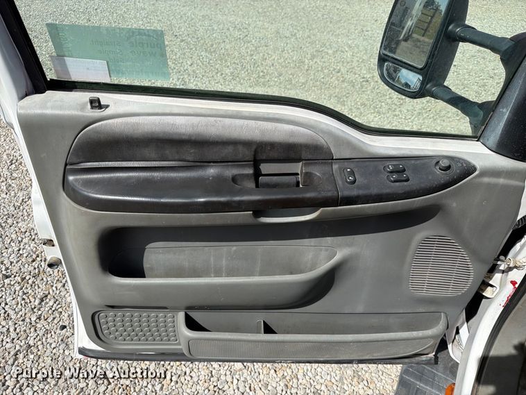 image for item FN2608 2006 Ford F550 Super Duty utility / service truck