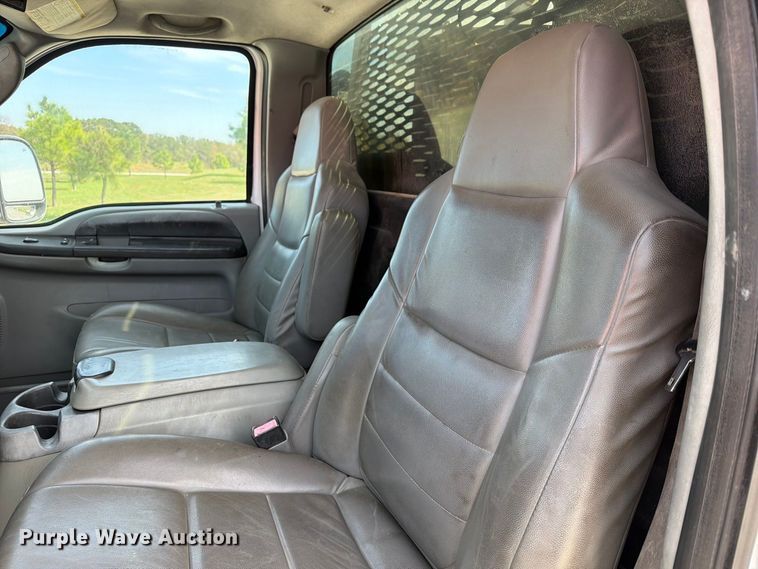 image for item FN2608 2006 Ford F550 Super Duty utility / service truck