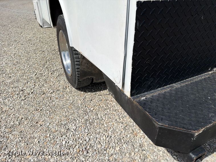 image for item FN2609 2009 Ford F550 Super Duty XL utility / service truck