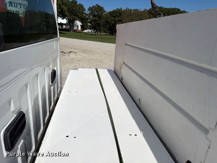image for item FN2609 2009 Ford F550 Super Duty XL utility / service truck