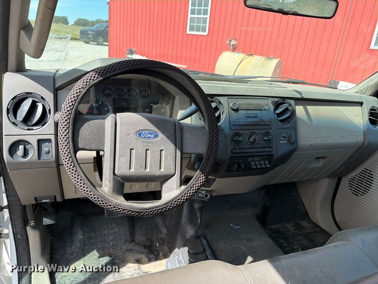 image for item FN2609 2009 Ford F550 Super Duty XL utility / service truck