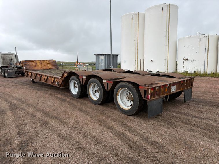 image for item FP3108 1994 Load King drop deck equipment trailer