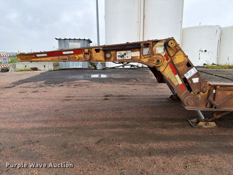 image for item FP3108 1994 Load King drop deck equipment trailer