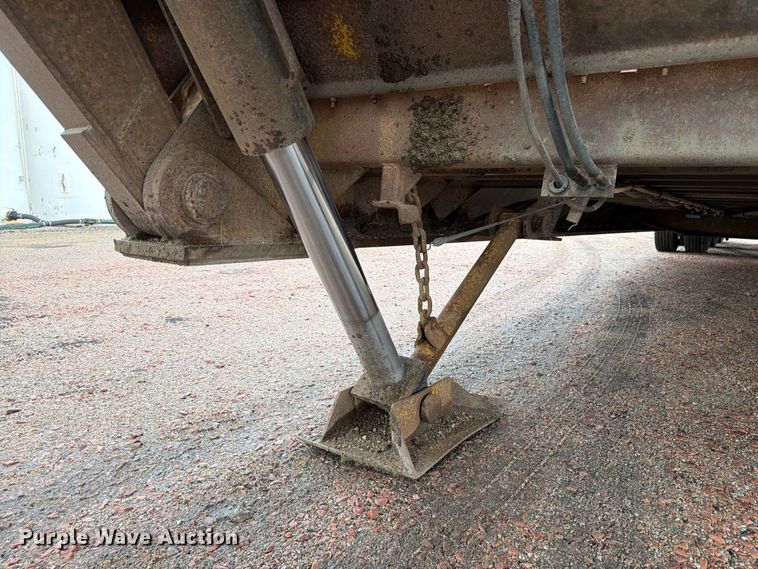 image for item FP3108 1994 Load King drop deck equipment trailer