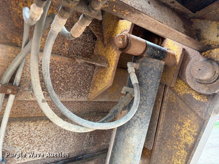 image for item FP3108 1994 Load King drop deck equipment trailer