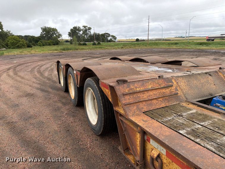 image for item FP3108 1994 Load King drop deck equipment trailer