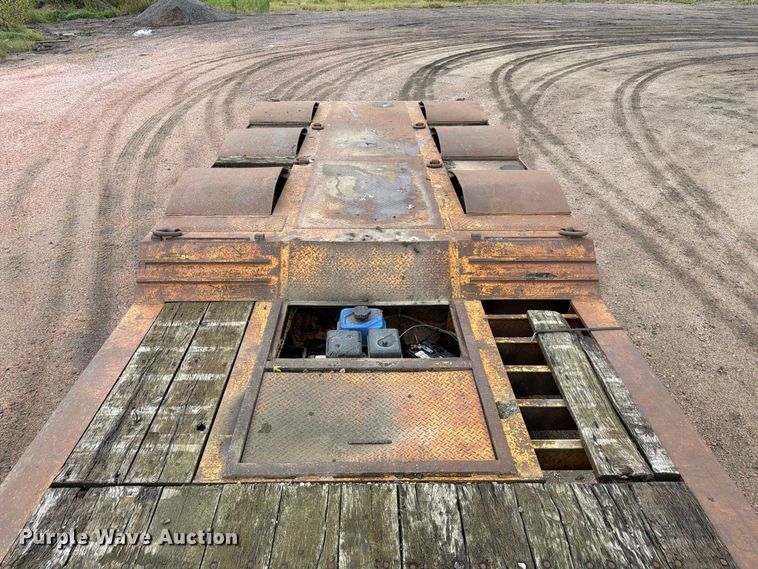 image for item FP3108 1994 Load King drop deck equipment trailer