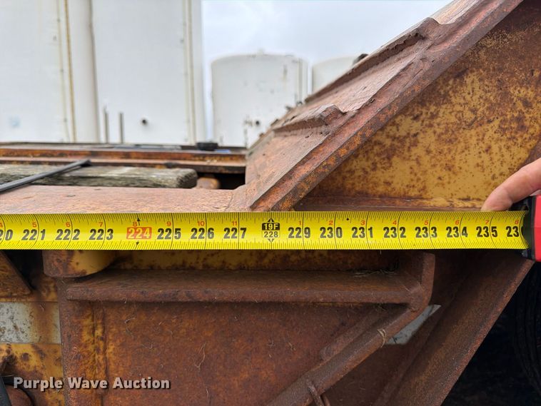 image for item FP3108 1994 Load King drop deck equipment trailer