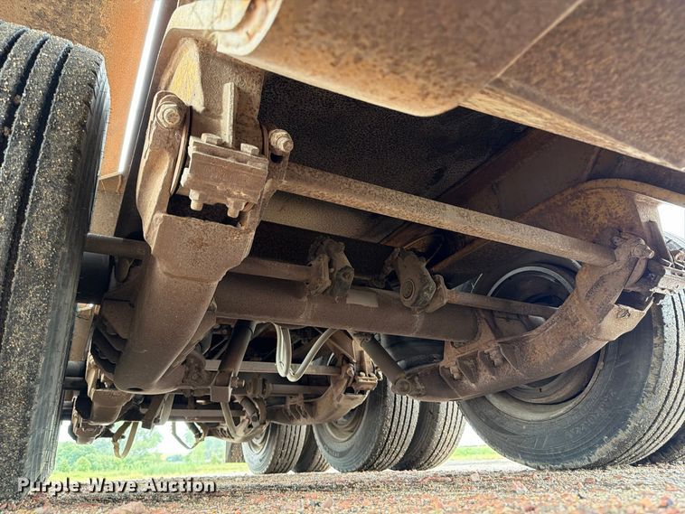 image for item FP3108 1994 Load King drop deck equipment trailer
