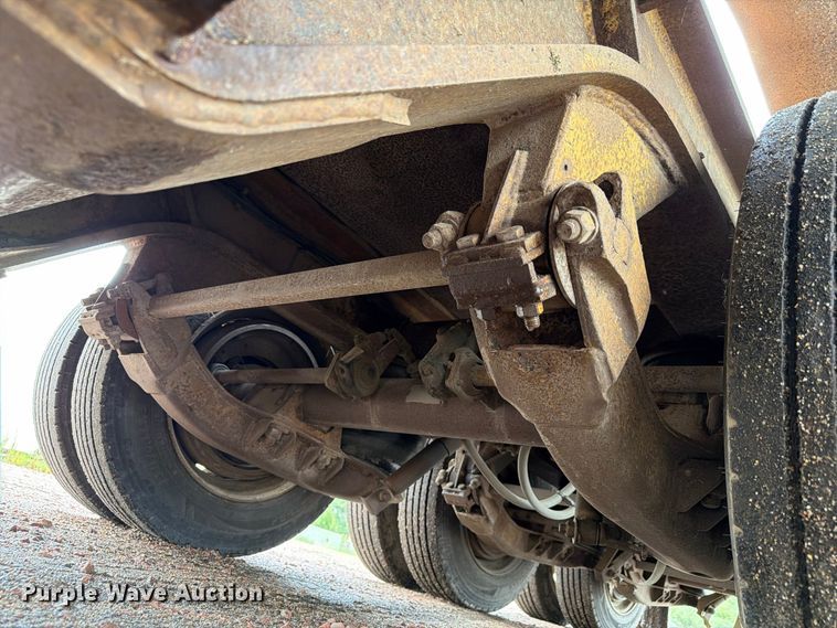 image for item FP3108 1994 Load King drop deck equipment trailer