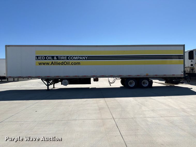 image for item FP3121 2009 Vanguard VIP Maxcube dry van trailer