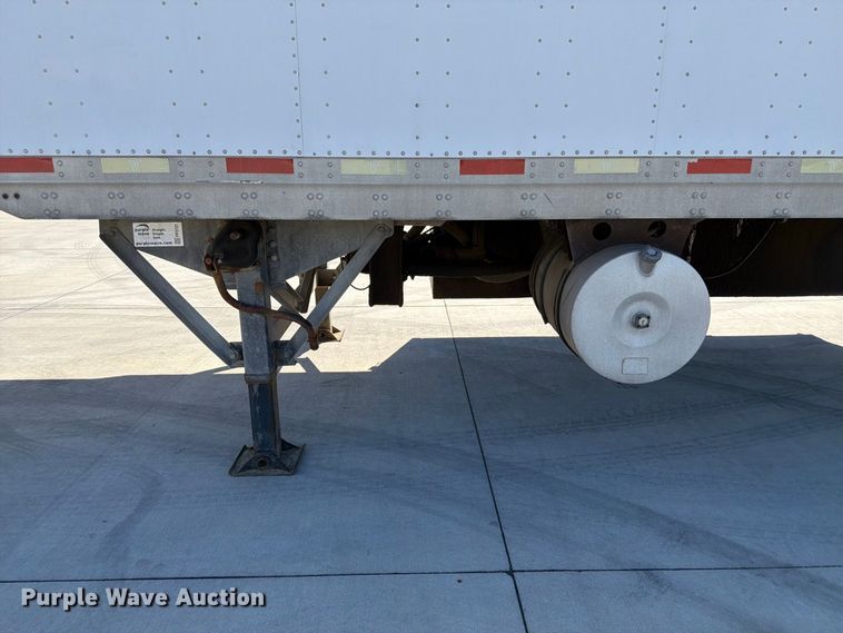 image for item FP3121 2009 Vanguard VIP Maxcube dry van trailer