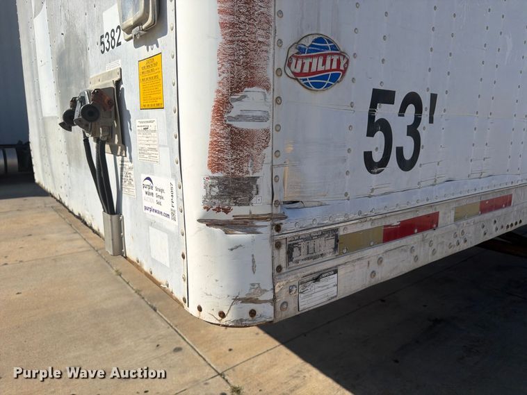 image for item FP4057 2000 Utility Trailer dry van trailer
