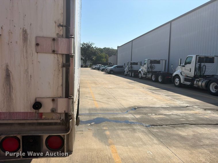 image for item FP4057 2000 Utility Trailer dry van trailer