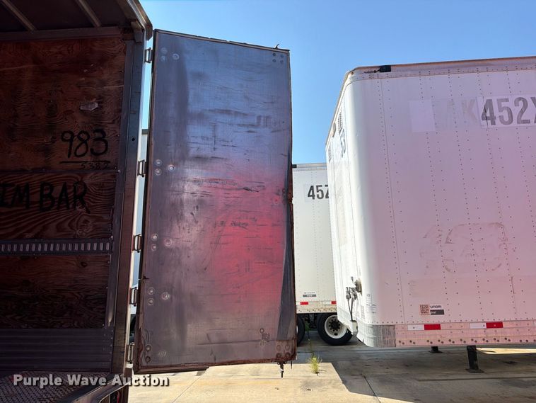 image for item FP4057 2000 Utility Trailer dry van trailer