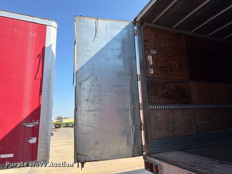 image for item FP4057 2000 Utility Trailer dry van trailer
