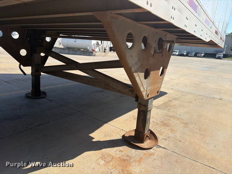 image for item FP4057 2000 Utility Trailer dry van trailer