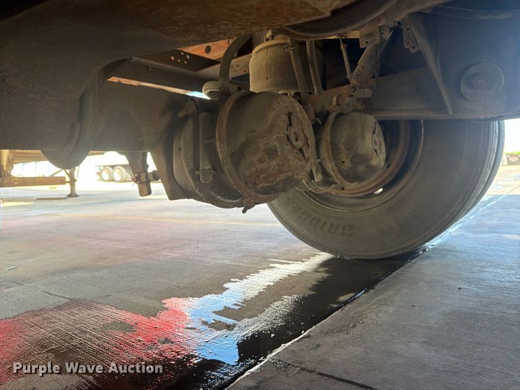 image for item FP4057 2000 Utility Trailer dry van trailer