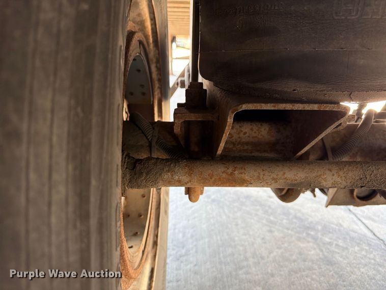 image for item FP4057 2000 Utility Trailer dry van trailer