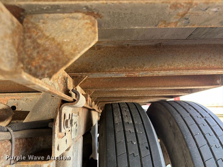image for item FP4057 2000 Utility Trailer dry van trailer