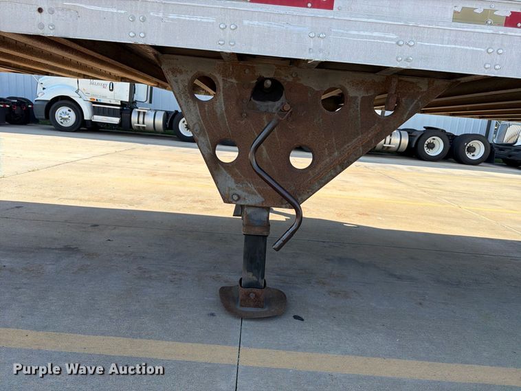 image for item FP4057 2000 Utility Trailer dry van trailer