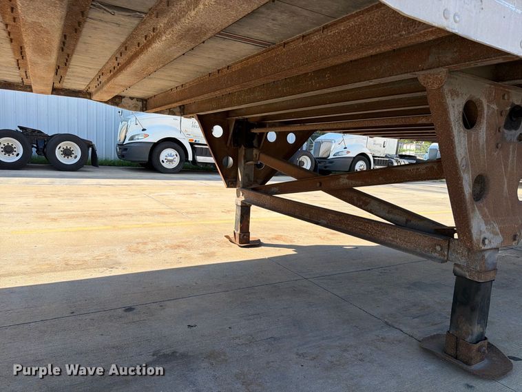 image for item FP4057 2000 Utility Trailer dry van trailer