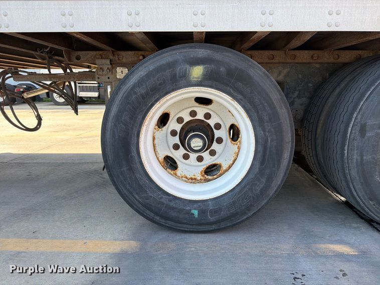 image for item FP4057 2000 Utility Trailer dry van trailer