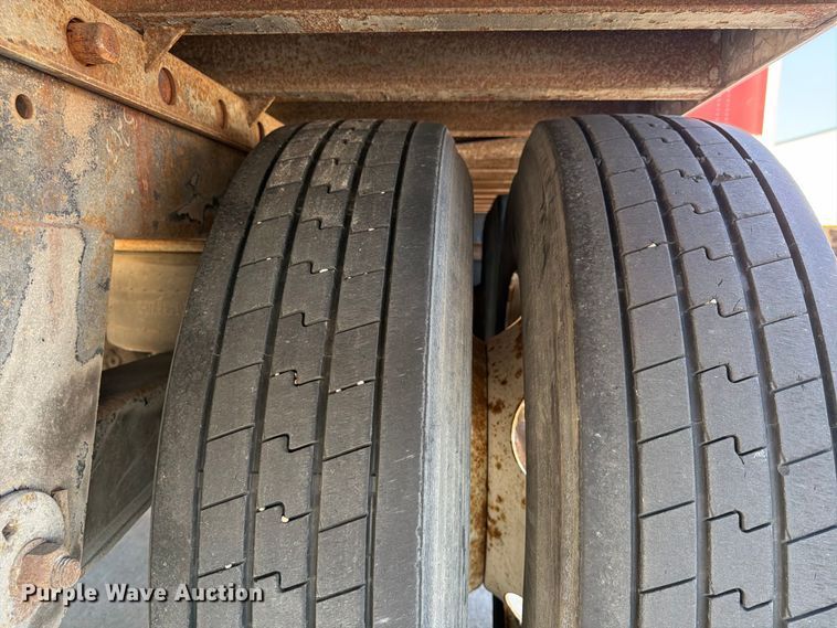 image for item FP4057 2000 Utility Trailer dry van trailer