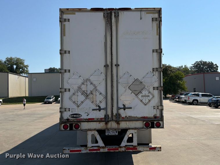 image for item FP4058 2008 Strick dry van trailer