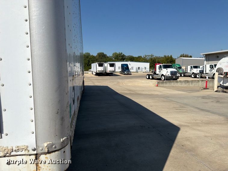 image for item FP4058 2008 Strick dry van trailer
