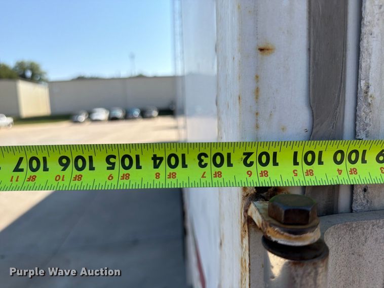 image for item FP4058 2008 Strick dry van trailer