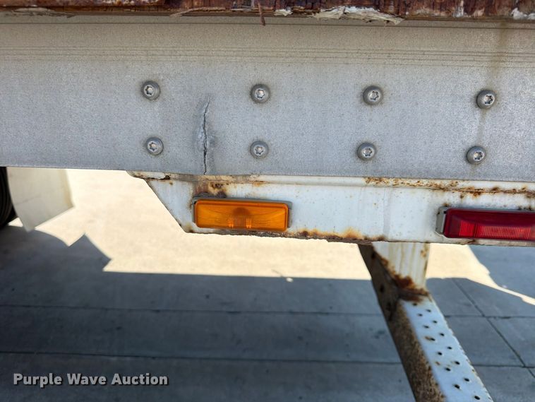 image for item FP4058 2008 Strick dry van trailer