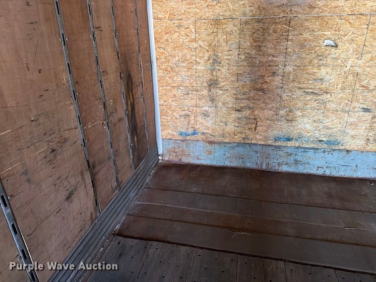 image for item FP4058 2008 Strick dry van trailer