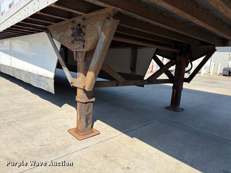 image for item FP4058 2008 Strick dry van trailer