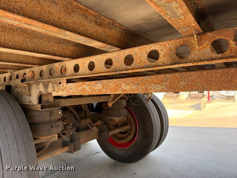 image for item FP4058 2008 Strick dry van trailer