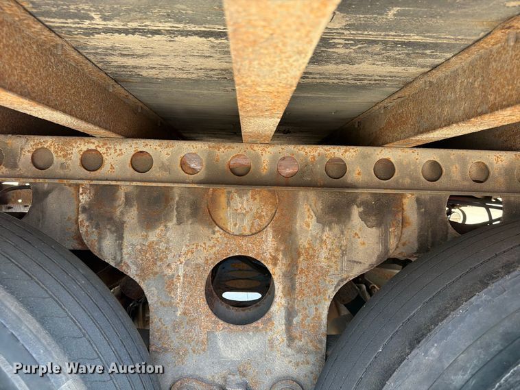 image for item FP4058 2008 Strick dry van trailer