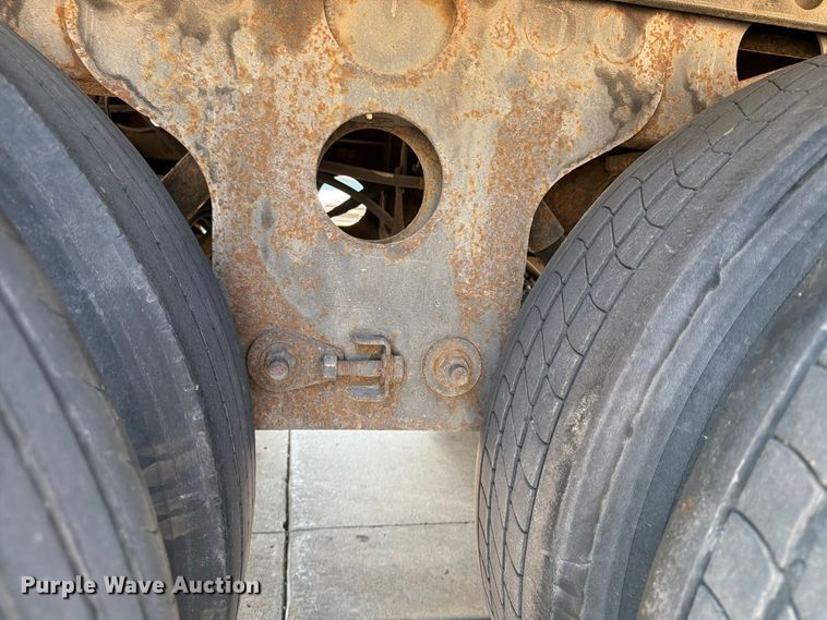 image for item FP4058 2008 Strick dry van trailer