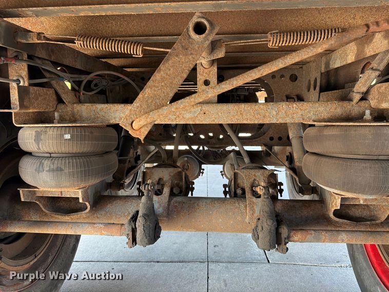 image for item FP4058 2008 Strick dry van trailer