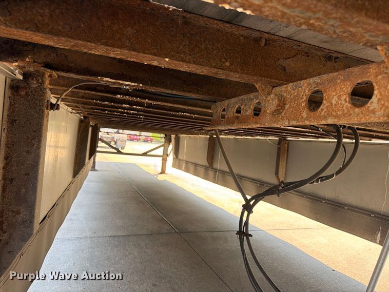 image for item FP4058 2008 Strick dry van trailer