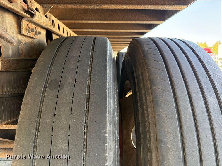image for item FP4058 2008 Strick dry van trailer
