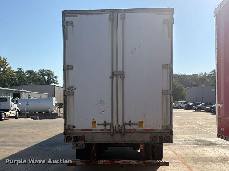 image for item FP4059 2001 Utility VS2DC dry van trailer