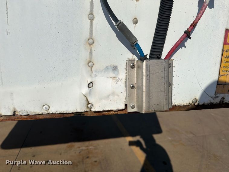 image for item FP4059 2001 Utility VS2DC dry van trailer
